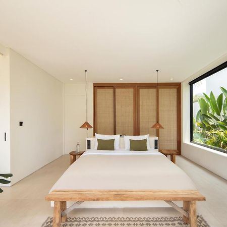Tias Villas Kuta  Exteriör bild